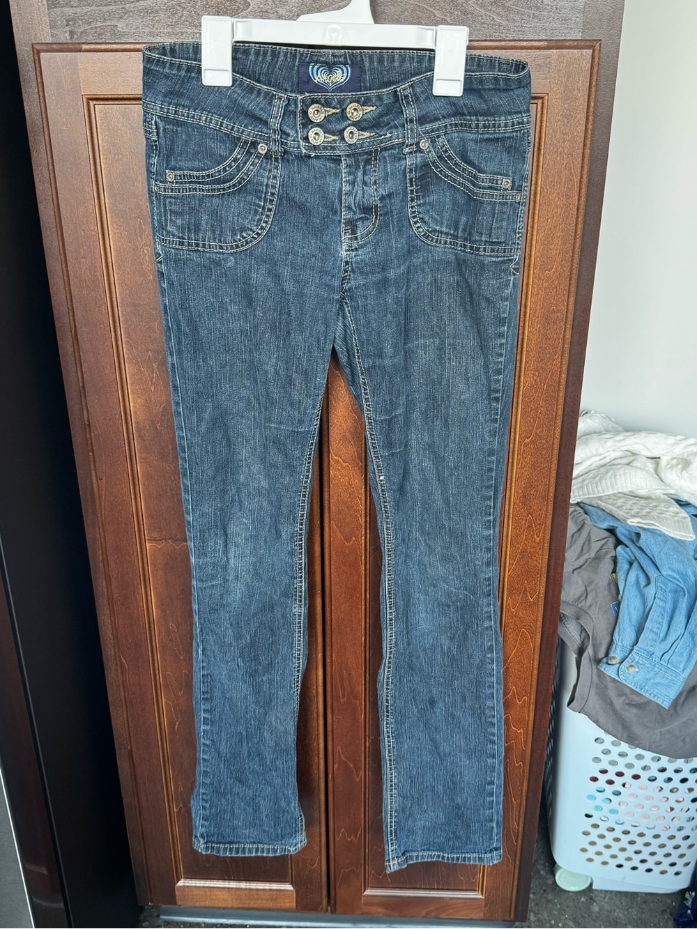 Angels Low Rise Vintage Y2K Double Button Straight Leg Jeans Sz 9 Medium Wash